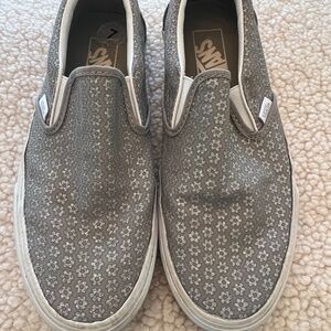 Like new VANS Slip on silver metalic casual shoes.